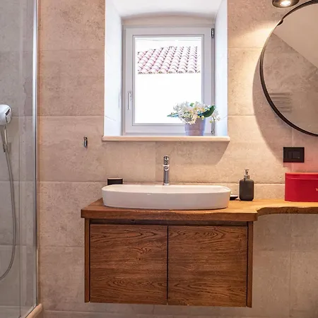 Porta Maestra Apartment
