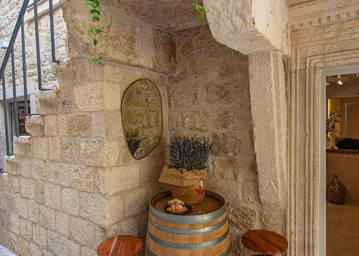 Porta Maestra Apartamento